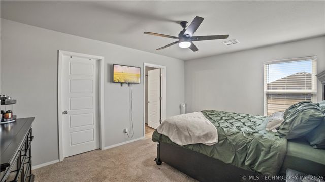 14303 N 73 Avenue E, Collinsville, OK 74021