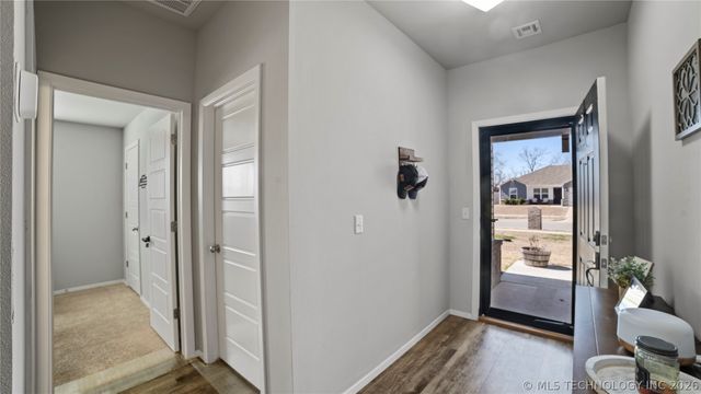 14303 N 73 Avenue E, Collinsville, OK 74021