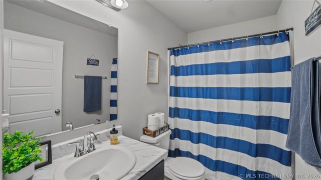 14303 N 73 Avenue E, Collinsville, OK 74021