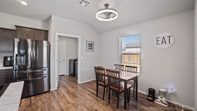 14303 N 73 Avenue E, Collinsville, OK 74021