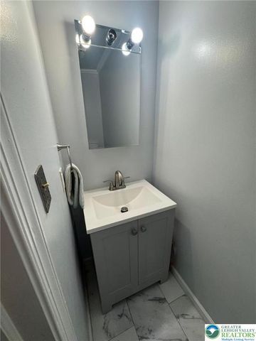 1015 South Front Street, Allentown, PA 18103