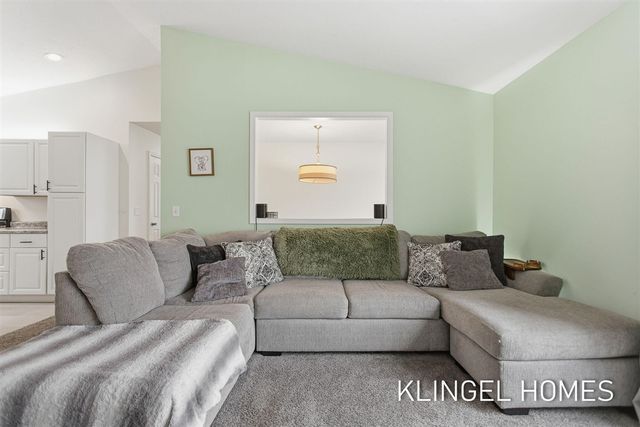 2325 Pillon Road, Twin Lake, MI 49457