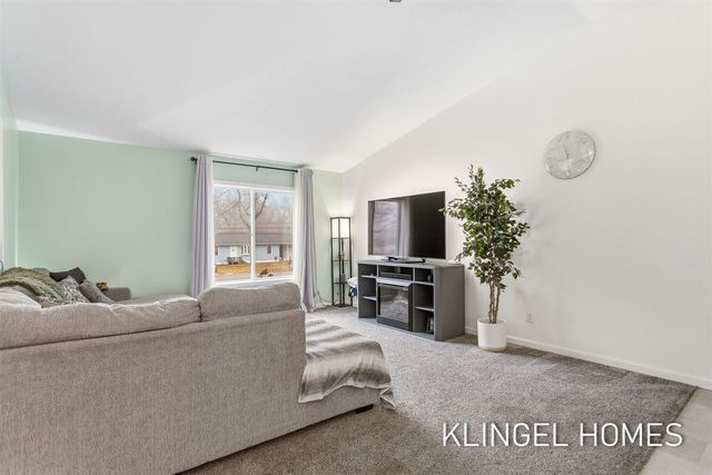 2325 Pillon Road, Twin Lake, MI 49457