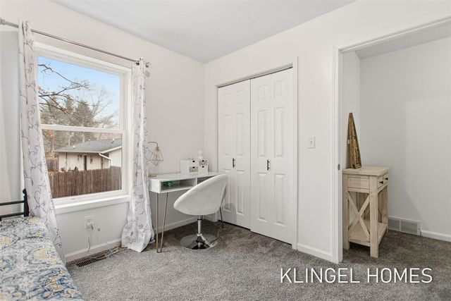 2325 Pillon Road, Twin Lake, MI 49457