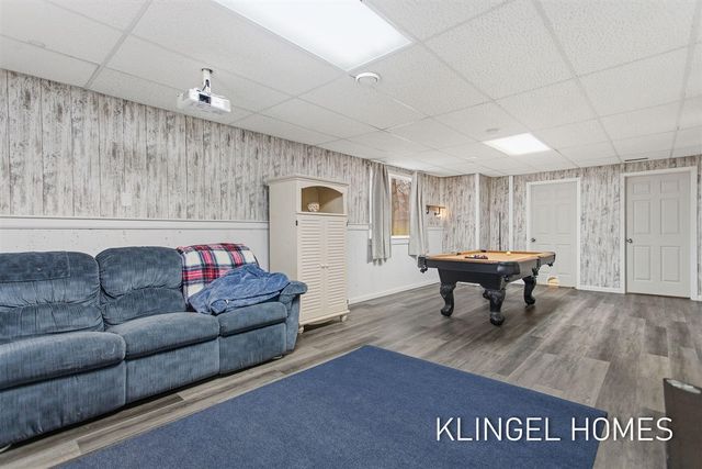 2325 Pillon Road, Twin Lake, MI 49457