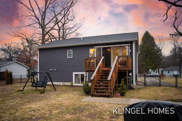 2325 Pillon Road, Twin Lake, MI 49457