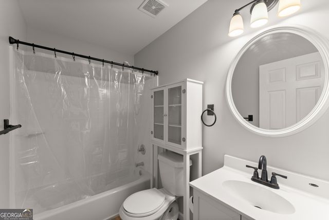 1738 Lanier Springs Drive NW, Gainesville, GA 30504
