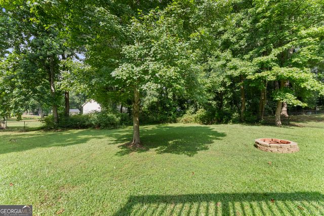 1738 Lanier Springs Drive NW, Gainesville, GA 30504