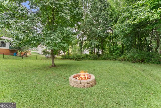 1738 Lanier Springs Drive NW, Gainesville, GA 30504