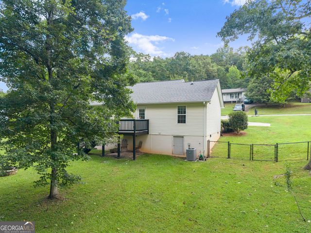 1738 Lanier Springs Drive NW, Gainesville, GA 30504