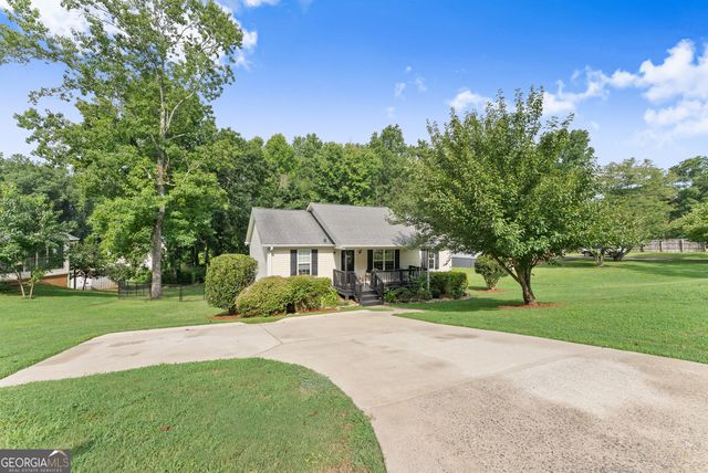 1738 Lanier Springs Drive NW, Gainesville, GA 30504