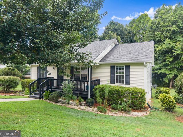 1738 Lanier Springs Drive NW, Gainesville, GA 30504