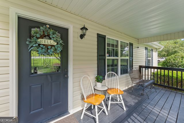 1738 Lanier Springs Drive NW, Gainesville, GA 30504
