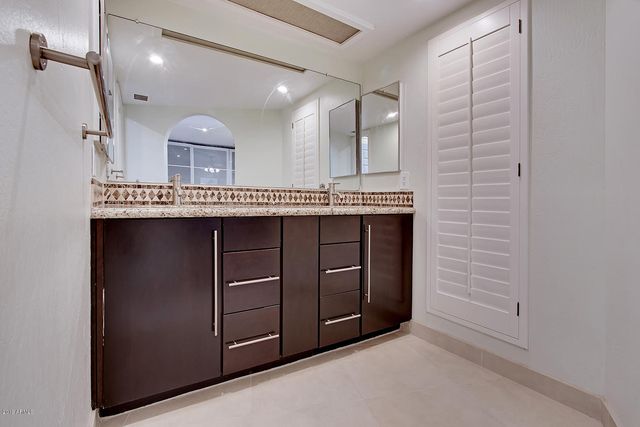 8308 N 86th Street, Scottsdale, AZ 85258