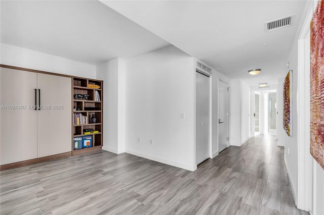 460 NE 28th St 3601, Miami, FL 33137