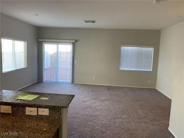 6580 Clara Bow Avenue 103, Las Vegas, NV 89122