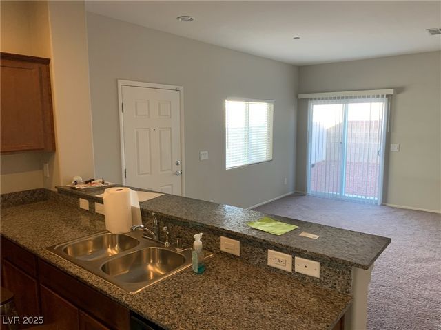 6580 Clara Bow Avenue 103, Las Vegas, NV 89122