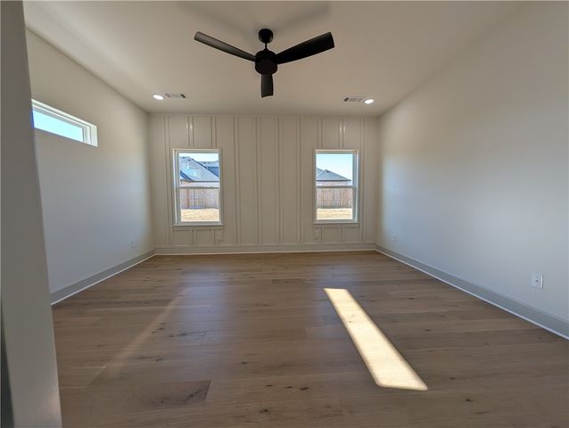 1071 Whistler Street, Bentonville, AR 72713