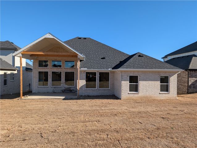 1071 Whistler Street, Bentonville, AR 72713