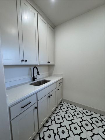 1071 Whistler Street, Bentonville, AR 72713