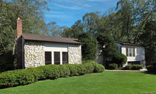20 Devonshire Drive, White Plains, NY 10605