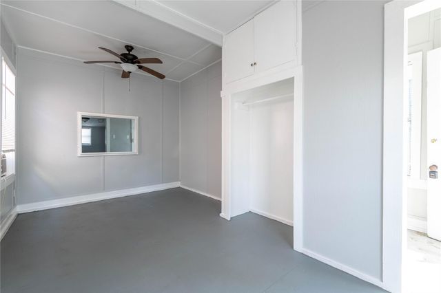 1511 J H Clouser Street, Galveston, TX 77550