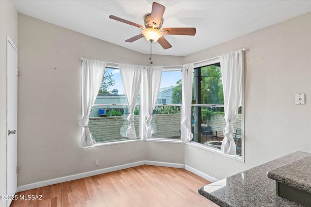 1728 W Coralbrooke Drive, Tucson, AZ 85705