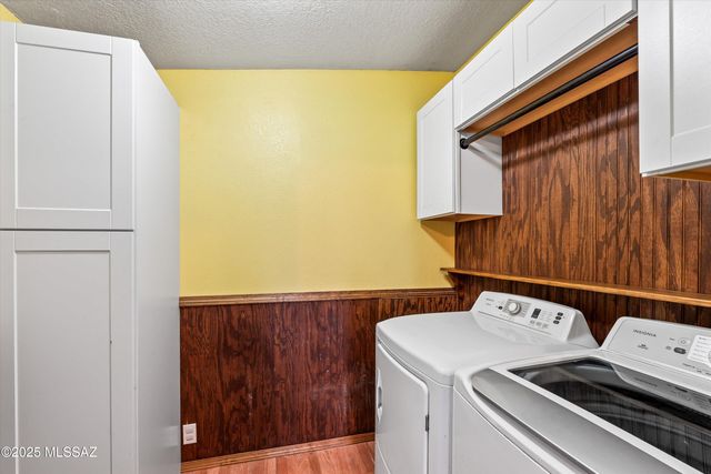 1728 W Coralbrooke Drive, Tucson, AZ 85705