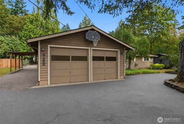 31032 228th Avenue SE, Black Diamond, WA 98010