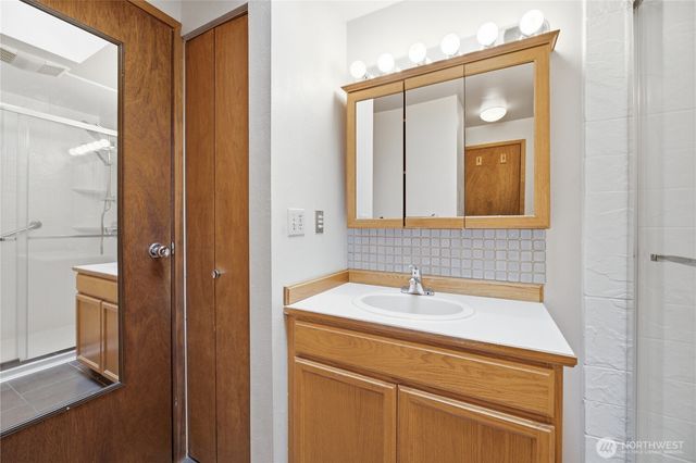 31032 228th Avenue SE, Black Diamond, WA 98010