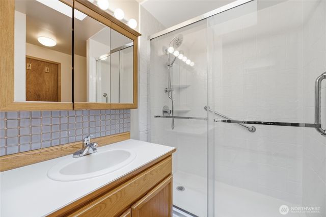 31032 228th Avenue SE, Black Diamond, WA 98010