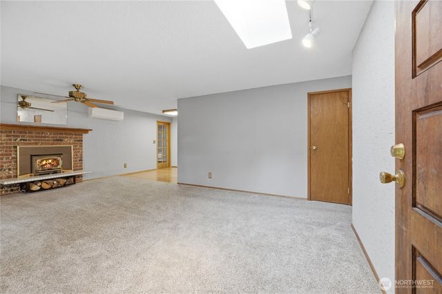 31032 228th Avenue SE, Black Diamond, WA 98010