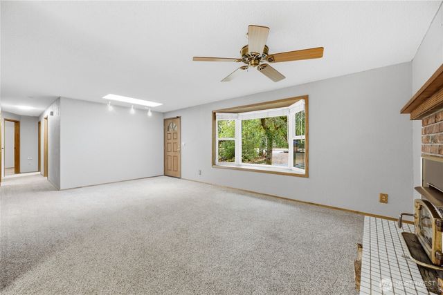 31032 228th Avenue SE, Black Diamond, WA 98010