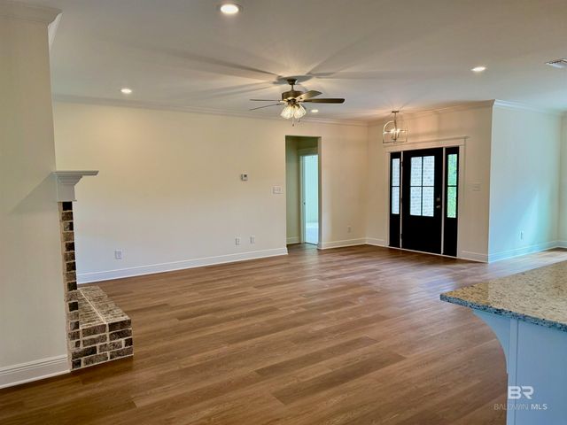 20967 S Southtown Drive, Robertsdale, AL 36567