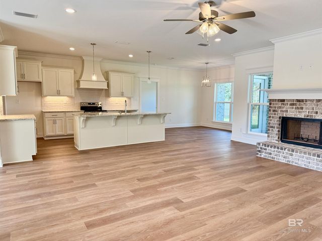 20967 S Southtown Drive, Robertsdale, AL 36567