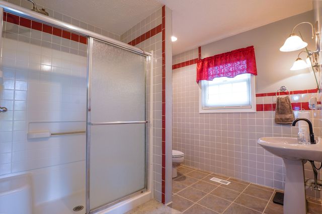 101 Hughley Lane, Harrodsburg, KY 40330