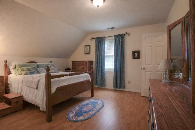 101 Hughley Lane, Harrodsburg, KY 40330