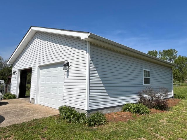 101 Hughley Lane, Harrodsburg, KY 40330