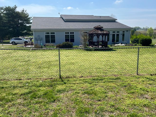 101 Hughley Lane, Harrodsburg, KY 40330