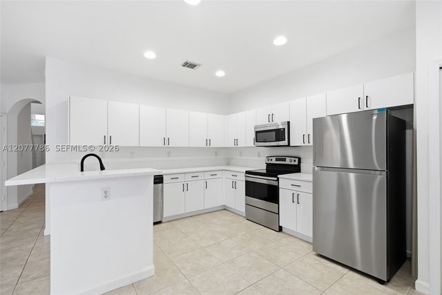 22505 SW 94th Pl, Cutler Bay, FL 33190