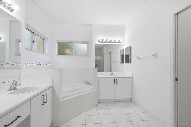 22505 SW 94th Pl, Cutler Bay, FL 33190