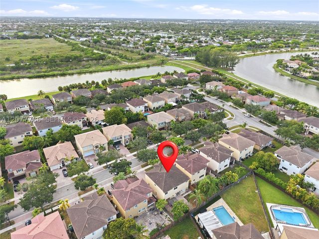 22505 SW 94th Pl, Cutler Bay, FL 33190