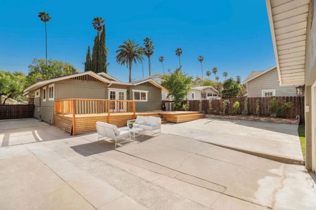 519 E Howard St, Pasadena, CA 91104