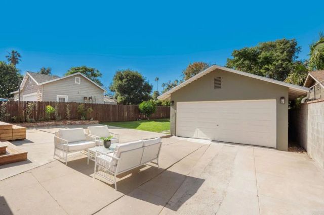 519 E Howard St, Pasadena, CA 91104