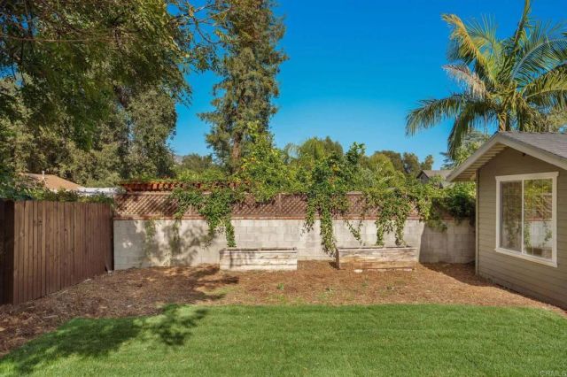 519 E Howard St, Pasadena, CA 91104