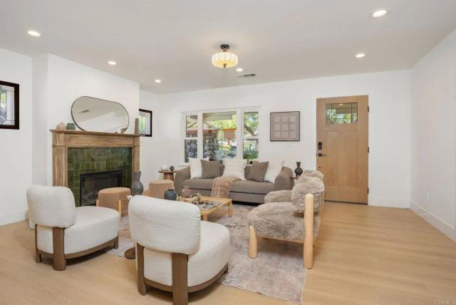 519 E Howard St, Pasadena, CA 91104