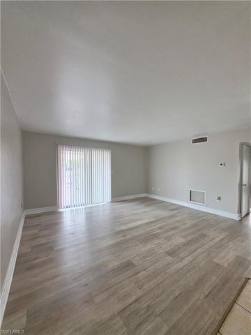 1830 Maravilla AVE 321, Fort Myers, FL 33901