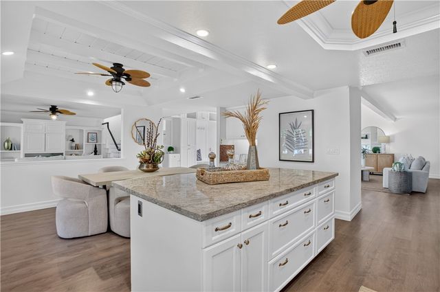 3620 E Shallow Brook Lane, Orange, CA 92867