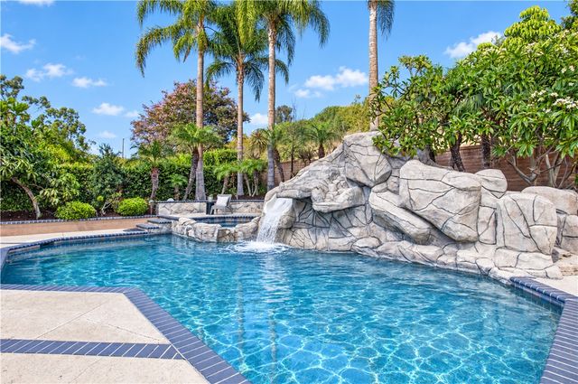 3620 E Shallow Brook Lane, Orange, CA 92867