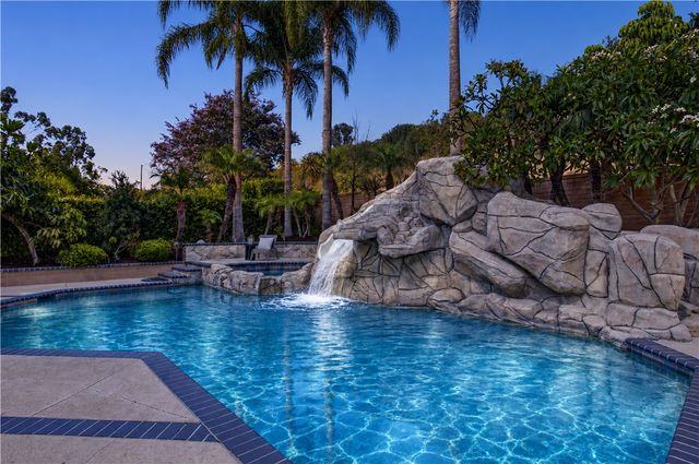 3620 E Shallow Brook Lane, Orange, CA 92867